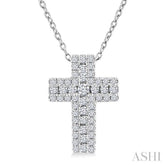1/4 Ctw Cross Round Cut Diamond Fashion Pendant With Chain in 14K White Gold