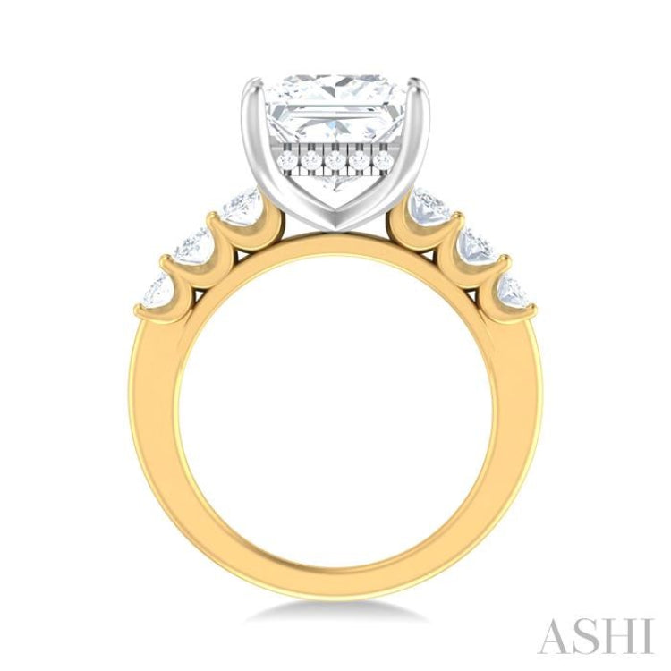 1 1/4 Ctw Princess Shape Oval and Round Cut Diamond Semi Mount Engagement Ring in 14K Yellow and White Gold