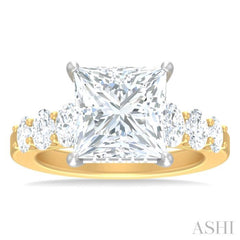 1 1/4 Ctw Princess Shape Oval and Round Cut Diamond Semi Mount Engagement Ring in 14K Yellow and White Gold