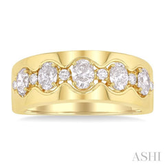 1 Ctw 5-Stone Oval and Round Cut Diamond Wide Fashion Band in 14K Yellow Gold