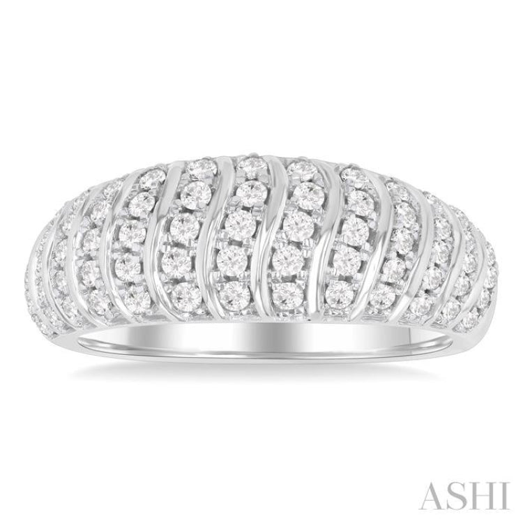 1/2 Ctw Lightweight Ribbed Round Cut Diamond Band in 10K White Gold