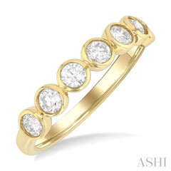 3/4 Ctw Round Bezel Set Round Cut Diamond Band in 14K Yellow Gold
