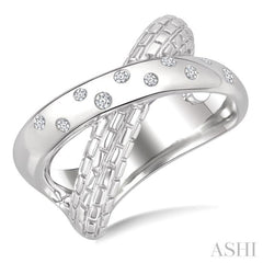 1/10 Ctw Split Criss-Cross Single Cut Diamond Fashion Ring in Sterling Silver