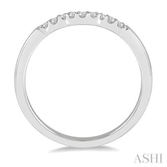 1/10 Ctw Waves Center Round Cut Diamond Wedding Band in 14K White Gold