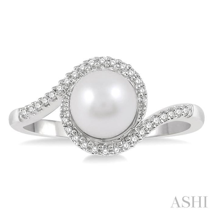 7x7 MM Round Shape Cultured Pearl & 1/10 Ctw Round Cut Diamond Ring in 10K White Gold