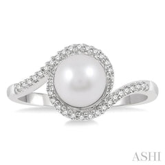 7x7 MM Round Shape Cultured Pearl & 1/10 Ctw Round Cut Diamond Ring in 10K White Gold