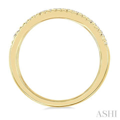 1/5 Ctw Bezel and Prong Set Round Cut Diamond Bold Fluted Fashion Ring in 10K Yellow Gold