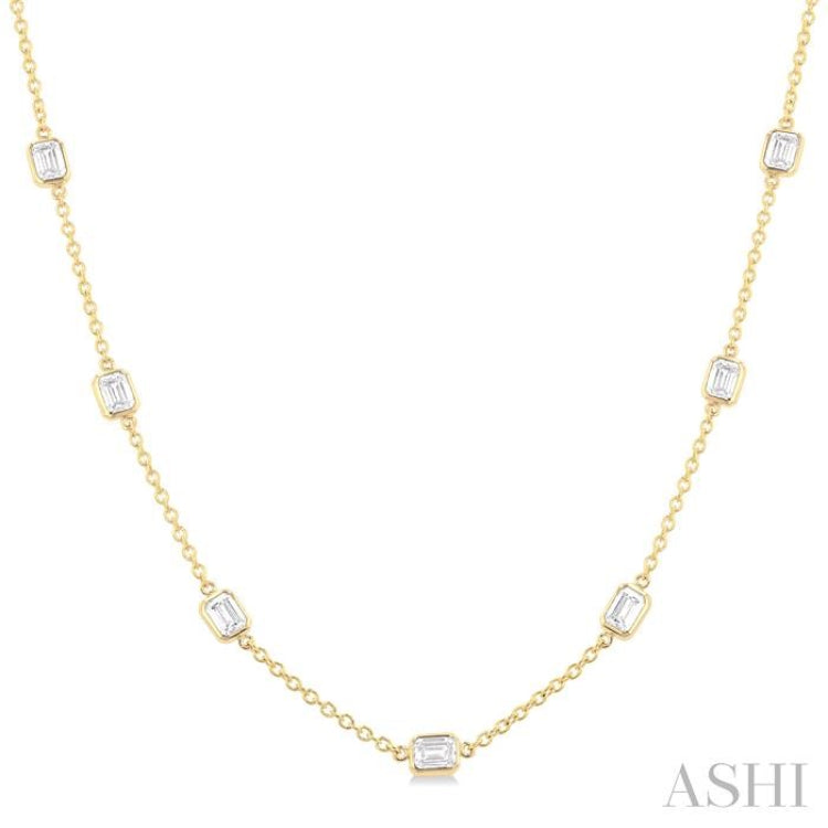 3 Ctw Emerald Cut Diamond Fashion Necklace in 14K Yellow Gold