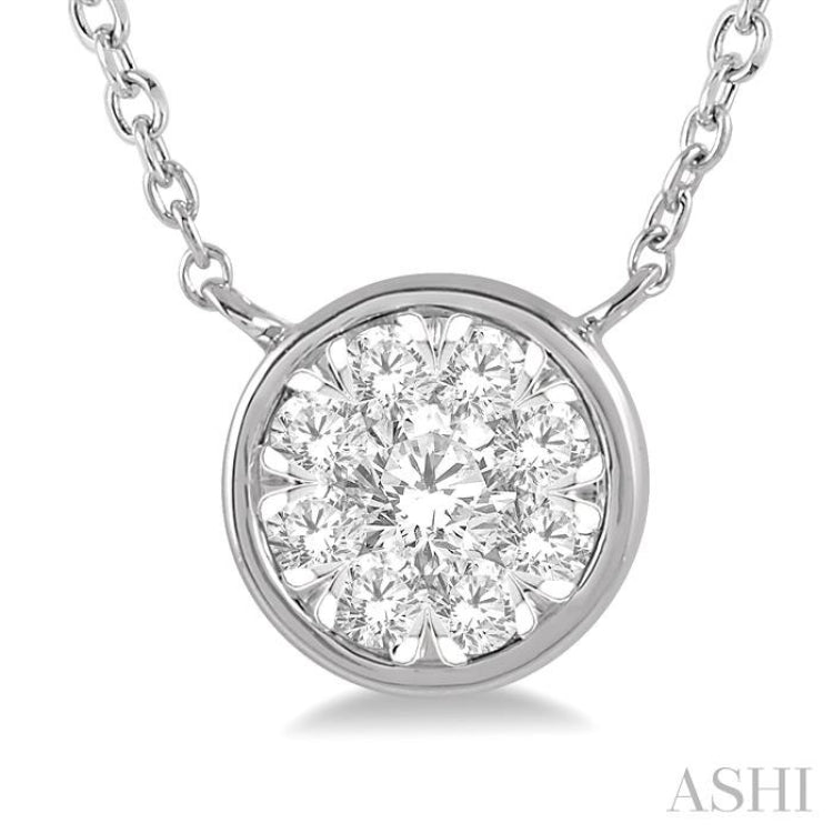 1/4 Ctw Round Shape Lovebright Diamond Pendant With Chain in 14K White Gold