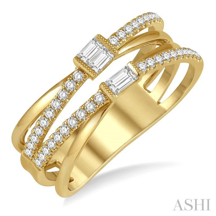 3/8 Ctw Criss-Cross Baguette and Round Diamond Fashion Ring in 14K Yellow Gold