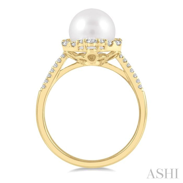 8 MM Cultured Pearl and 1/3 Ctw Hexagon Shape Round Cut Diamond Ring in 14K Yellow Gold