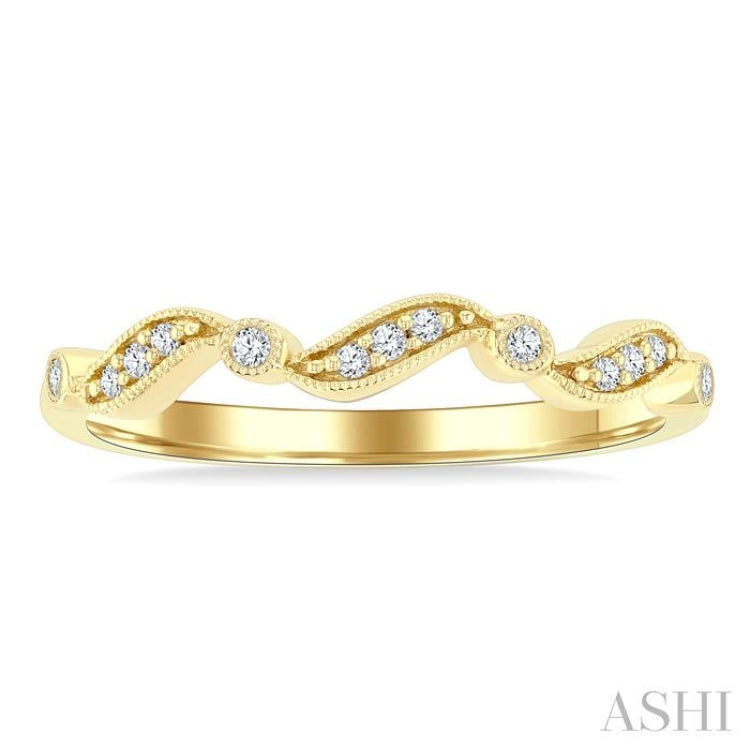 1/10 Ctw Triple Wave Round Cut Diamond Stackable Fashion Band in 10K Yellow Gold