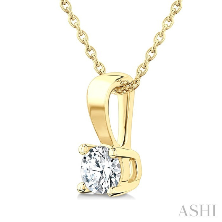 1/3 Ctw Prong Set Round Cut Diamond Solitaire Pendant With Chain in 14K Yellow Gold