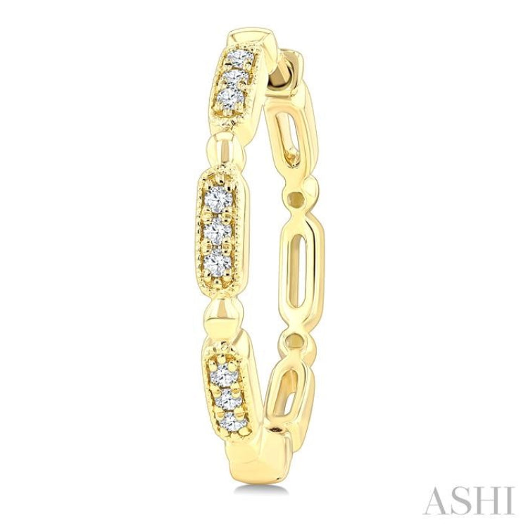 1/8 Ctw Ball Bead and Oblong Link Round Cut Diamond Fashion Hoop Earring in 10K Yellow Gold