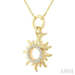 1/6 Ctw Fluted Sun and Crescent Moon Charm Round Cut Diamond Fashion Pendant With Chain in 10K Yellow Gold