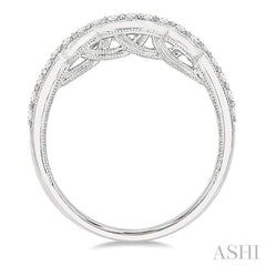 3/8 Ctw Stepped Lattice Arch Round Cut Diamond Wedding Band in 14K White Gold