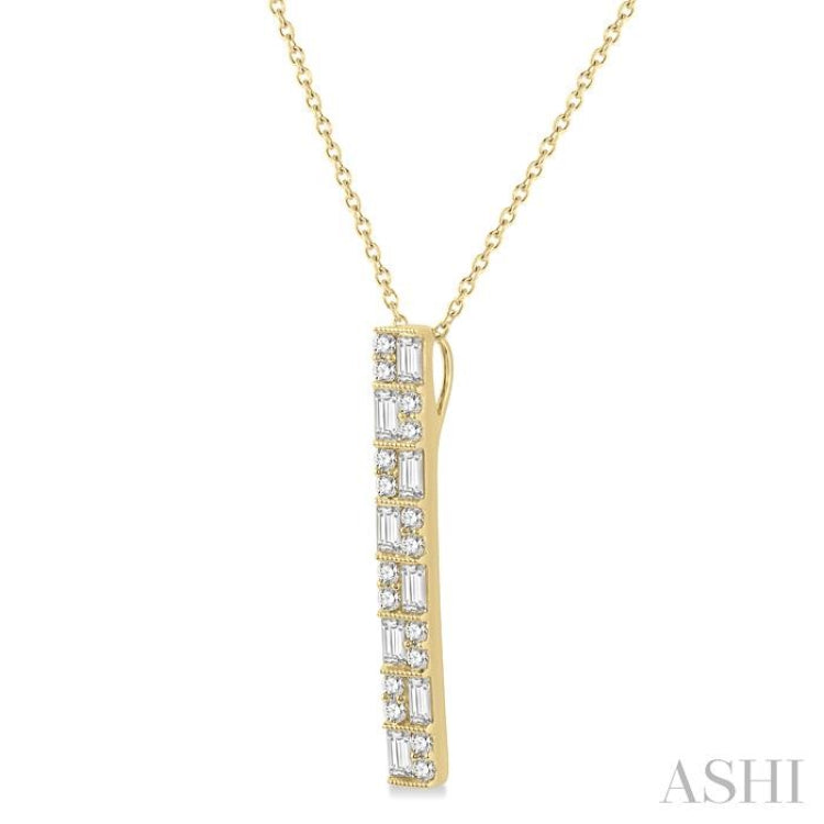 1/2 Ctw Basket Weave Baguette and Round Cut Diamond Pendant With Chain in 14K Yellow Gold