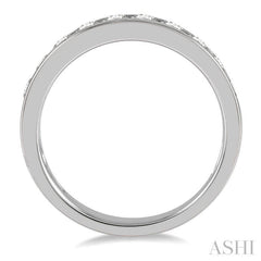 3/4 Ctw Channel Set 11 Stone Round Cut Diamond Wedding Band in 14K White Gold