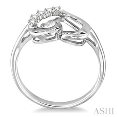 1/50 Ctw Round Cut Diamond Heart Shape Diamond Journey Ring in Sterling Silver