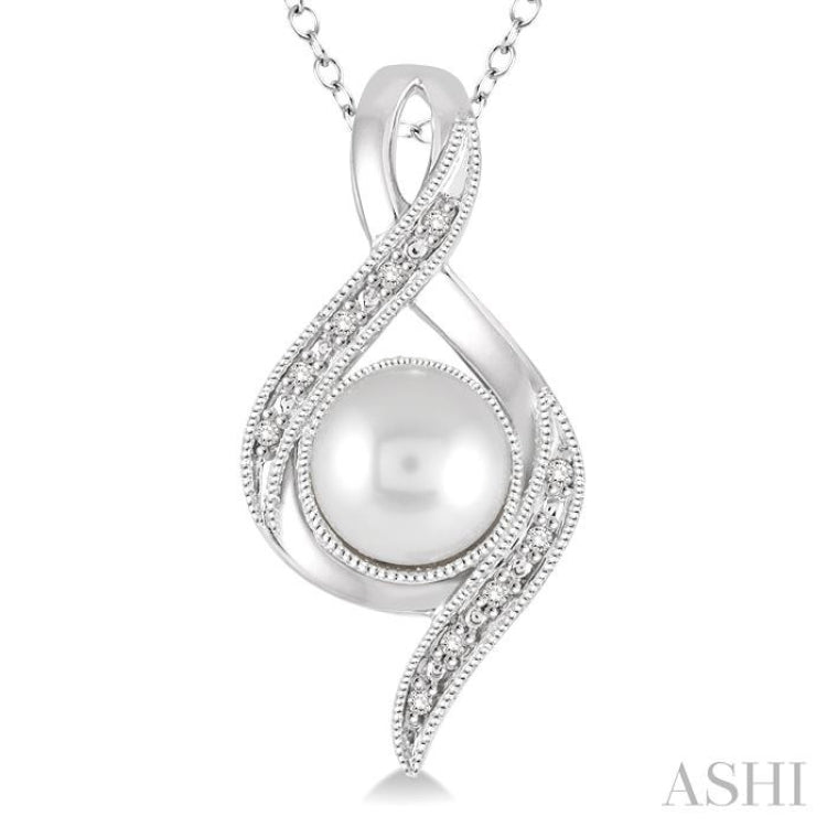 7X7 MM Round Shape Cultured Pearl and 1/20 Ctw Round Cut Diamond Pendant in Sterling Silver with Chain