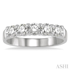 3/4 Ctw 5 Stone Round Cut Diamond Wedding Band in 14K White Gold
