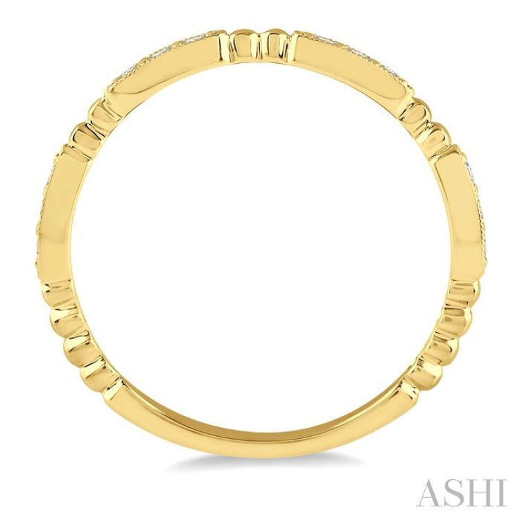 1/6 Ctw Marquise Mount Round Cut Diamond Stackable Band in 14K Yellow Gold