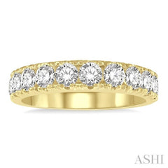 2 Ctw 11 Stone Round Cut Diamond Wedding Band in 14K Yellow Gold