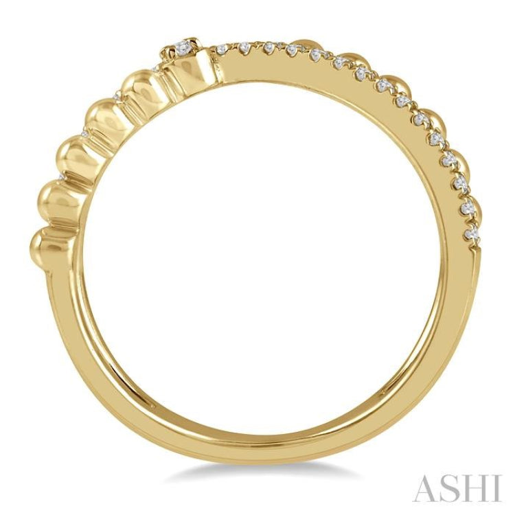 1/6 Ctw Criss-Cross Split Shank Round Cut Diamond Fashion Ring in 10K Yellow Gold