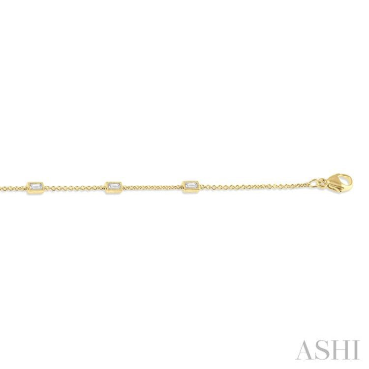 1/4 Ctw Petite Baguette Diamond Station Bracelet in 10K Yellow Gold