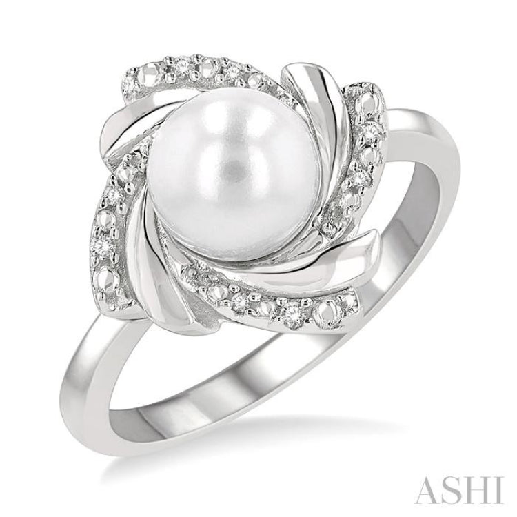 7X7 MM Round Shape Cultured Pearl and 1/50 Ctw Swirl Round Cut Diamond Ring in Sterling Silver
