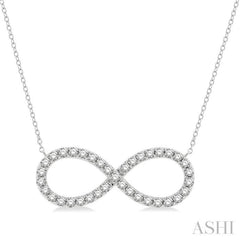 1 Ctw Round Cut Diamond Infinity Pendant in 14K White Gold