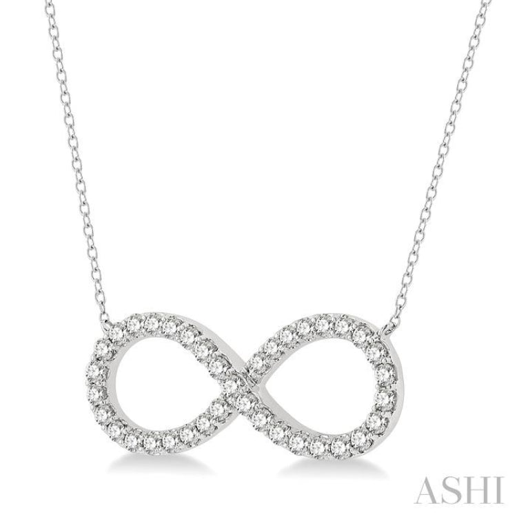1 Ctw Round Cut Diamond Infinity Pendant in 14K White Gold