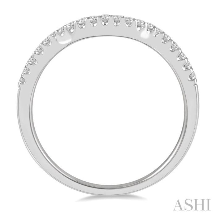 1/6 Ctw Cradle Center Round Cut Diamond Wedding Band in 14K White Gold