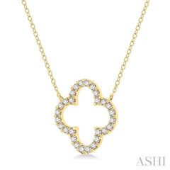 1/2 Ctw Clover Round Cut Diamond Pendant With Chain in 14K Yellow Gold