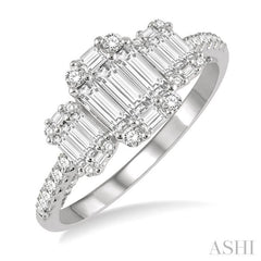 7/8 Ctw Tri-Mount Fusion Baguette and Round Cut Diamond Engagement Ring in 14K White Gold