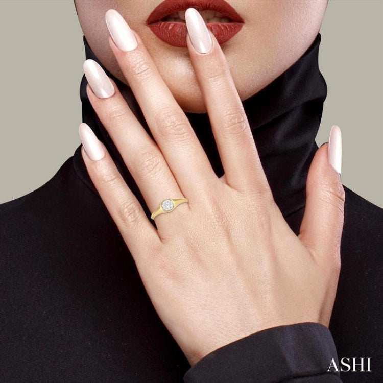 1/6 Ctw Cushion Shape Lovebright Diamond Ring in 14K Yellow and White Gold