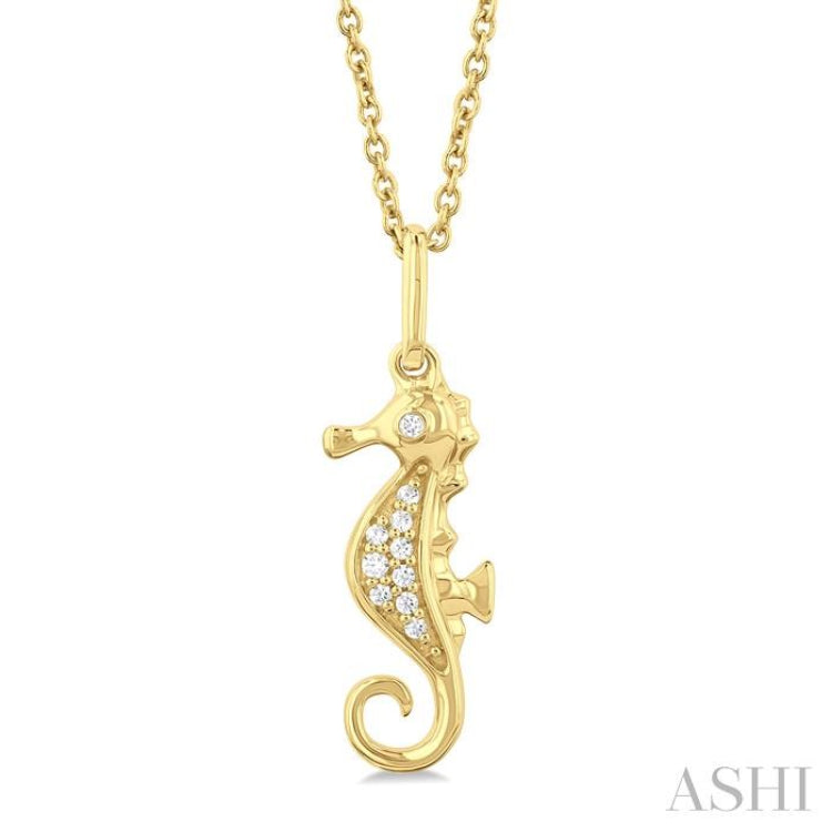 1/20 Ctw Petite Seahorse Round Cut Diamond Fashion Pendant With Chain in 10K Yellow Gold