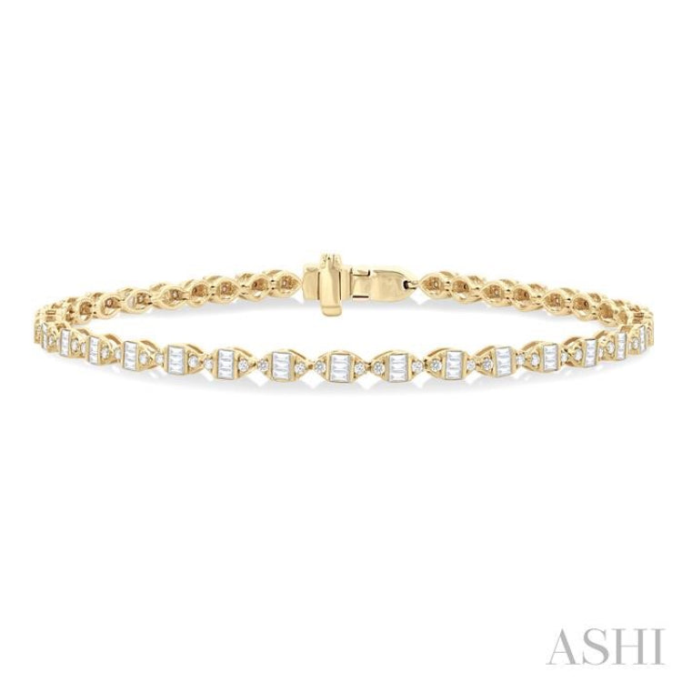 1 1/6 Ctw Marquise Shape Link Fusion Baguette and Round Cut Diamond Bracelet in 10K Yellow Gold