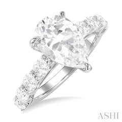 1 1/3 Ctw Pear Shape Oval and Round Cut Diamond Semi Mount Engagement Ring in 14K White Gold